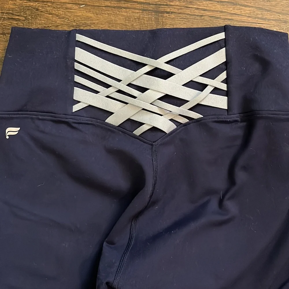 Fabletics leggings - Picture 2 of 3
